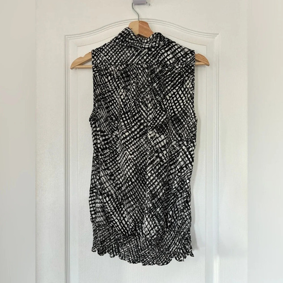 MICHAEL KORS Pattern  Top - Picture 4 of 4